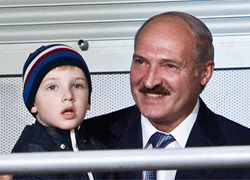Коля Лукашенко будет учиться в элитной школе под Минском