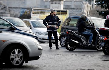 Из-за смога в Риме и Милане запрещают автомобили