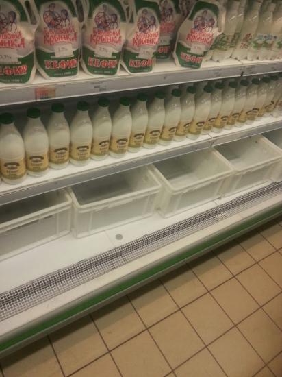 В Пинске исчезло дешевое молоко