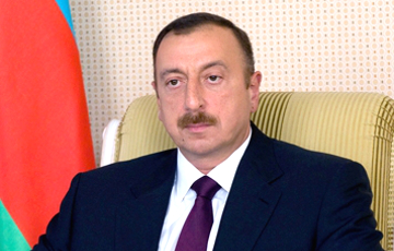 Алиев: Азербайджан закупит в Беларуси новую партию воентехники