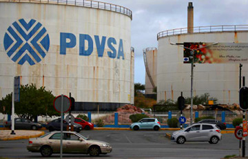 NYT узнала о заменивших PDVSA сделки с США поставках «Роснефти»