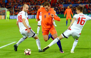 Голландия – Беларусь: стали известны стартовые составы команд