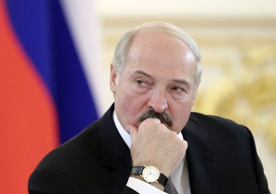 Лукашенко: В России не хватает 3 миллионов тонн молока, зачем нас гнобить?