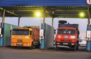 На приграничных АЗС отменили лимит заправки для грузовиков