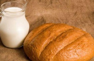 Молоко и хлеб снова  дорожают?