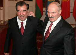 Лукашенко привез в Таджикистан дождь