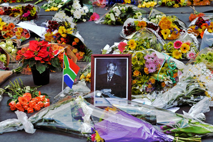 Власти ЮАР объявили дату похорон Нельсона Манделы