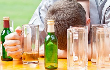 Как власти проигрывает в борьбе с алкоголизмом