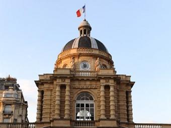 Левые партии впервые получили большинство в сенате Франции