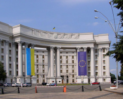 МИД Украины надеется на скорейшее возобновление работы контактной группы