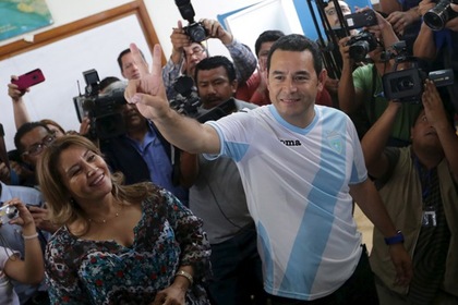 На президентских выборах в Гватемале победил комик