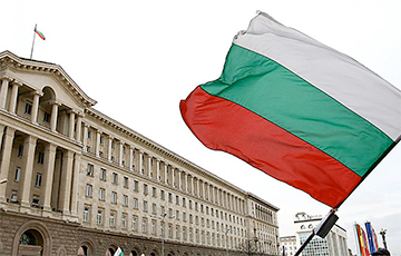 Болгария планирует передать Украине около 100 бронетранспортеров