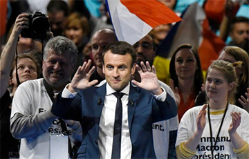 Опрос: Макрон опережает Ле Пен в первом туре выборов президента во Франции