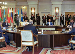 Лукашенко нервничал на саммите ОДКБ