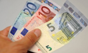 Визы за 35 евро для Беларуси одобрил Европарламент