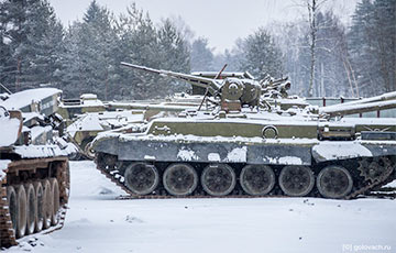 Defence Blog: Россия стянула сотни танков к границе с Украиной
