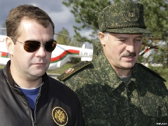 Беларусь продолжает отправку военнослужащих и техники на учения "Щит Союза-2011"