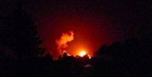 Склад с боеприпасами взорвался в Украине. Эвакуировано 10 тысяч человек