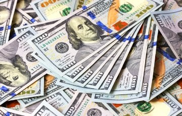 Курс доллара в Беларуси взлетел до максимума за полгода