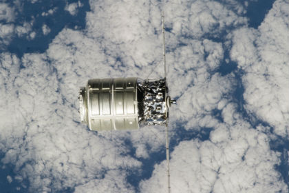 NASA перенесло запуск грузовика на МКС из-за сбоя на станции
