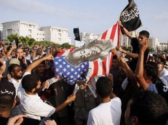 В Тунисе нападавшего на посольство США посадили на год