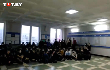 Студенты БГУ объявили «сидячую забастовку»