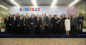 Украина, Молдова, Грузия, Азербайджан, Армения воспрепятствовали появлению в декларации саммита "Восточного партнерства" абзаца, осуждающего Беларусь