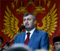Южная Осетия хочет признания и общего государства с Беларусью