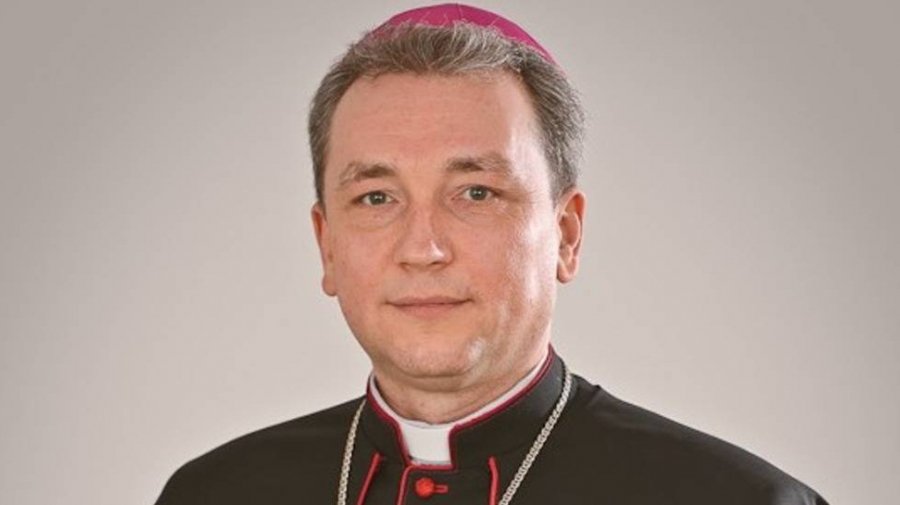 Епископ Юрий Кособуцкий призвал молиться за всех журналистов и настоящих людей