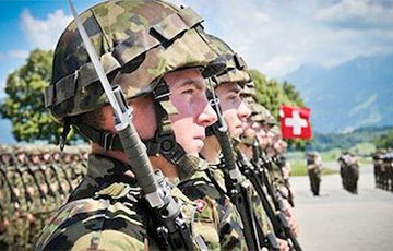 Армия Швейцарии изменила режим службы из-за жары