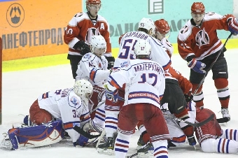 Хоккеисты "Немана" прервали серию поражений на открытом чемпионате Беларуси
