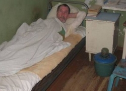 Четвертые сутки в туберкулезной больнице голодает пациент