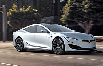 Tesla продала рекордное количество электромобилей с начала года