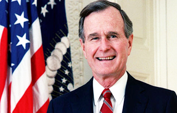 Экс-президент США Буш-старший снова попал в больницу