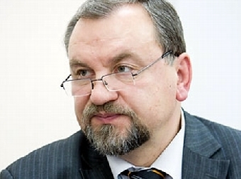 Есть риск новой одномоментной девальвации