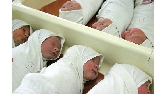 Самая высокая рождаемость в 2011 году зарегистрирована в Минске