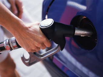 Снова повышены цены на бензин
