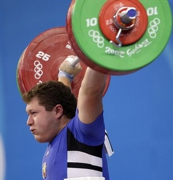Штангист Андрей Арямнов не поедет на чемпионат мира в Париж из-за бронхита