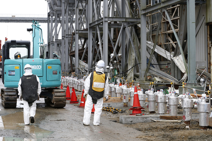 Полтонны радиоактивного мусора с «Фукусимы» выкинули во дворе жилого дома