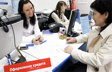 Банки будут передавать налоговикам данные о кредитах белорусов