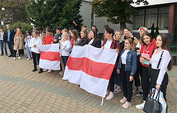 Студенты протестуют по всей Беларуси
