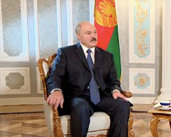 Лукашенко: в Украине воюют крупные мировые силы