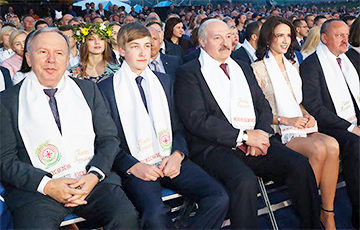 Почему спутница Лукашенко в Александрии избежала распределения