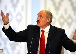 Лукашенко снова говорил о внешних угрозах