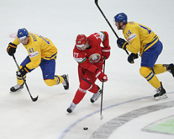 ЧМ-2014: Беларусь проиграла Швеции со счетом 3:2