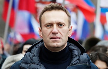 Стали известны дата и место прощания с Навальным