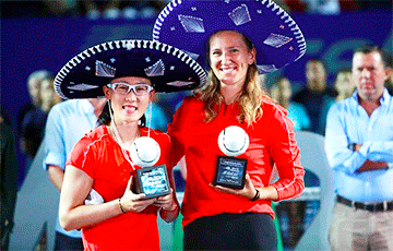 Азаренко выиграла парный титул на турнире в Акапулько