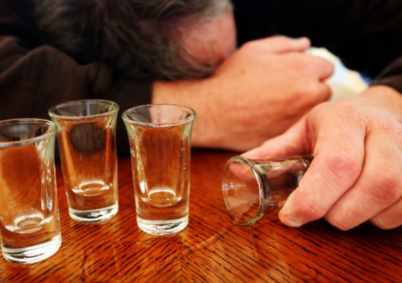 МВД: От отравления алкоголем в Беларуси за 5 месяцев погибли 600 человек