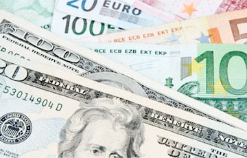 Доллар и евро выросли на торгах в Минске