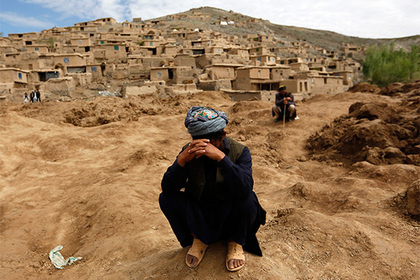 Напавшие на афганскую деревню боевики убили 40 местных жителей